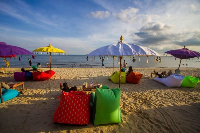 pantai_melawai-beach-visit-balikpapan